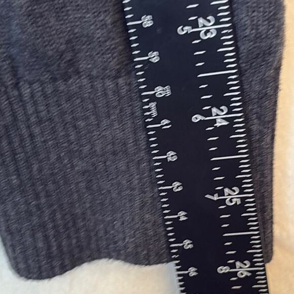 Tommy Hilfiger Dark Grey V-Neck Sweater Large - Picture 7 of 10